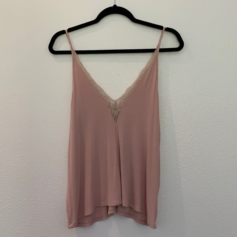 AE soft and sexy ribbed pink lace cami | size s/m